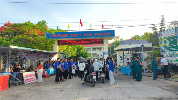 Hình ảnh tại trường23