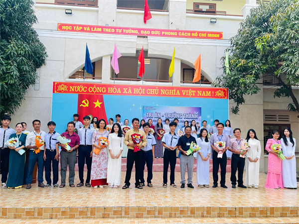 Hình ảnh tại trường24