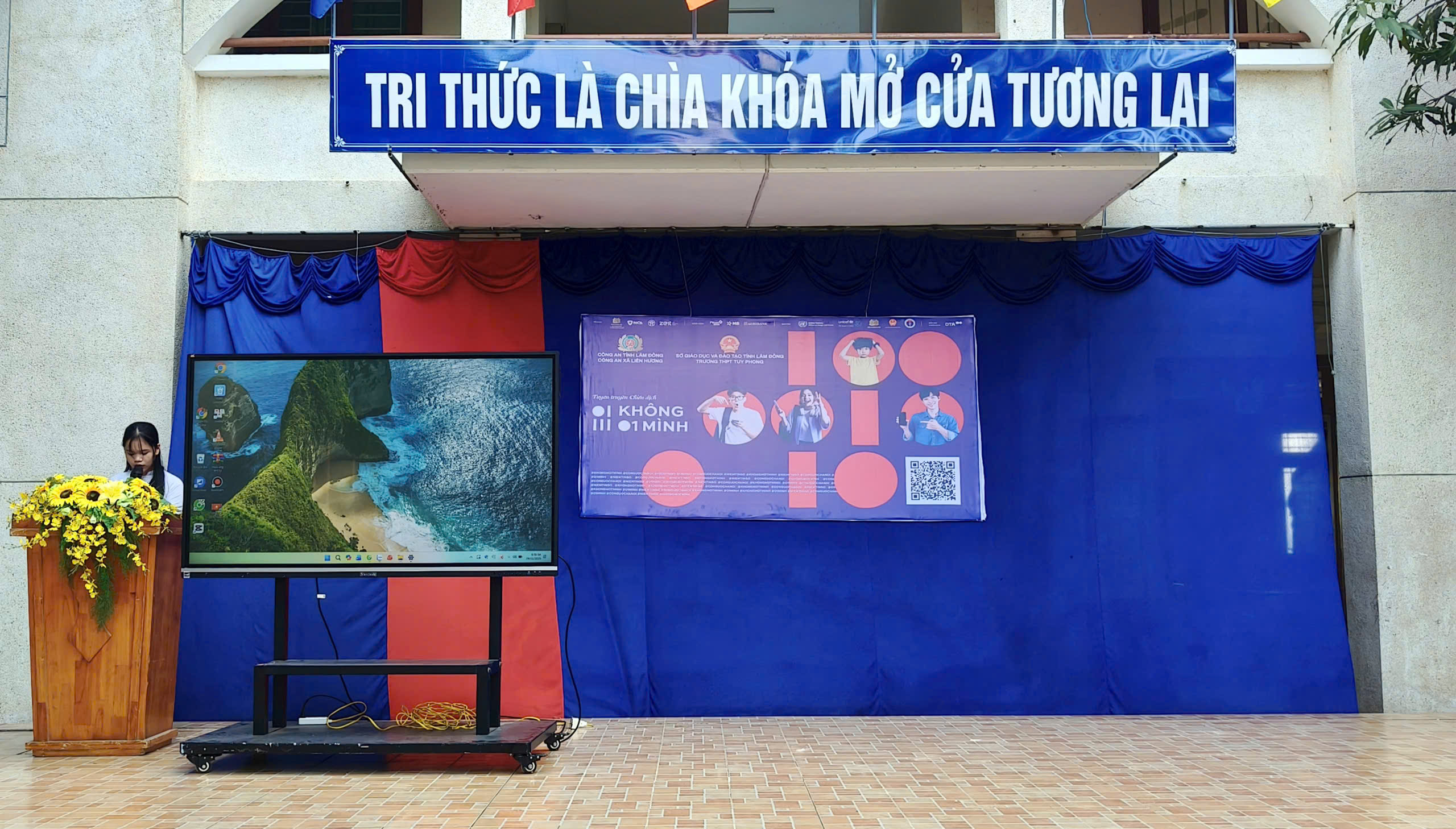 Tuyên truyền Chiến dịch “Không Một Mình” – Nâng cao kỹ năng bảo vệ học sinh